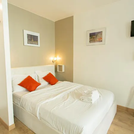 Champs Elysees & Arc De Triomphe - Studio - Cityapartmentstay Apartamento *
