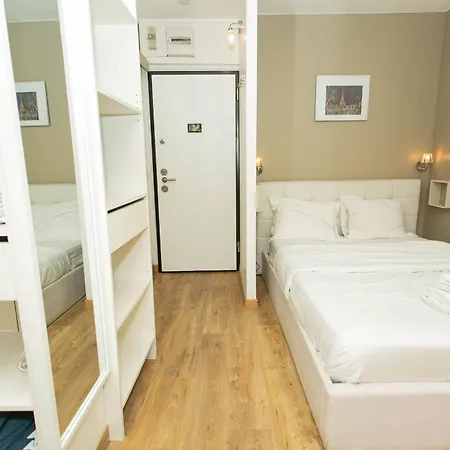 Champs Elysees & Arc De Triomphe - Studio - Cityapartmentstay * Paris