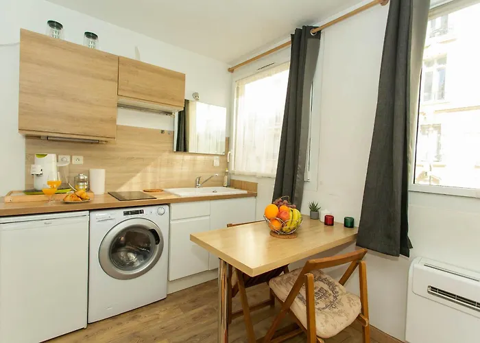 Lejlighed Champs Elysees & Arc De Triomphe - Studio - Cityapartmentstay