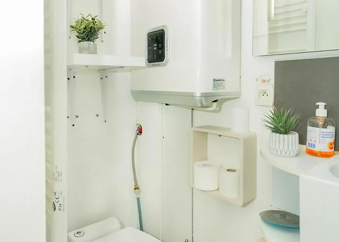Champs Elysees & Arc De Triomphe - Studio - Cityapartmentstay Lejlighed *