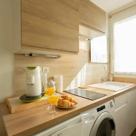 Champs Elysees & Arc De Triomphe - Studio - Cityapartmentstay